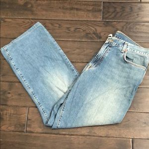 Vintage Lucky Brand light wash jeans